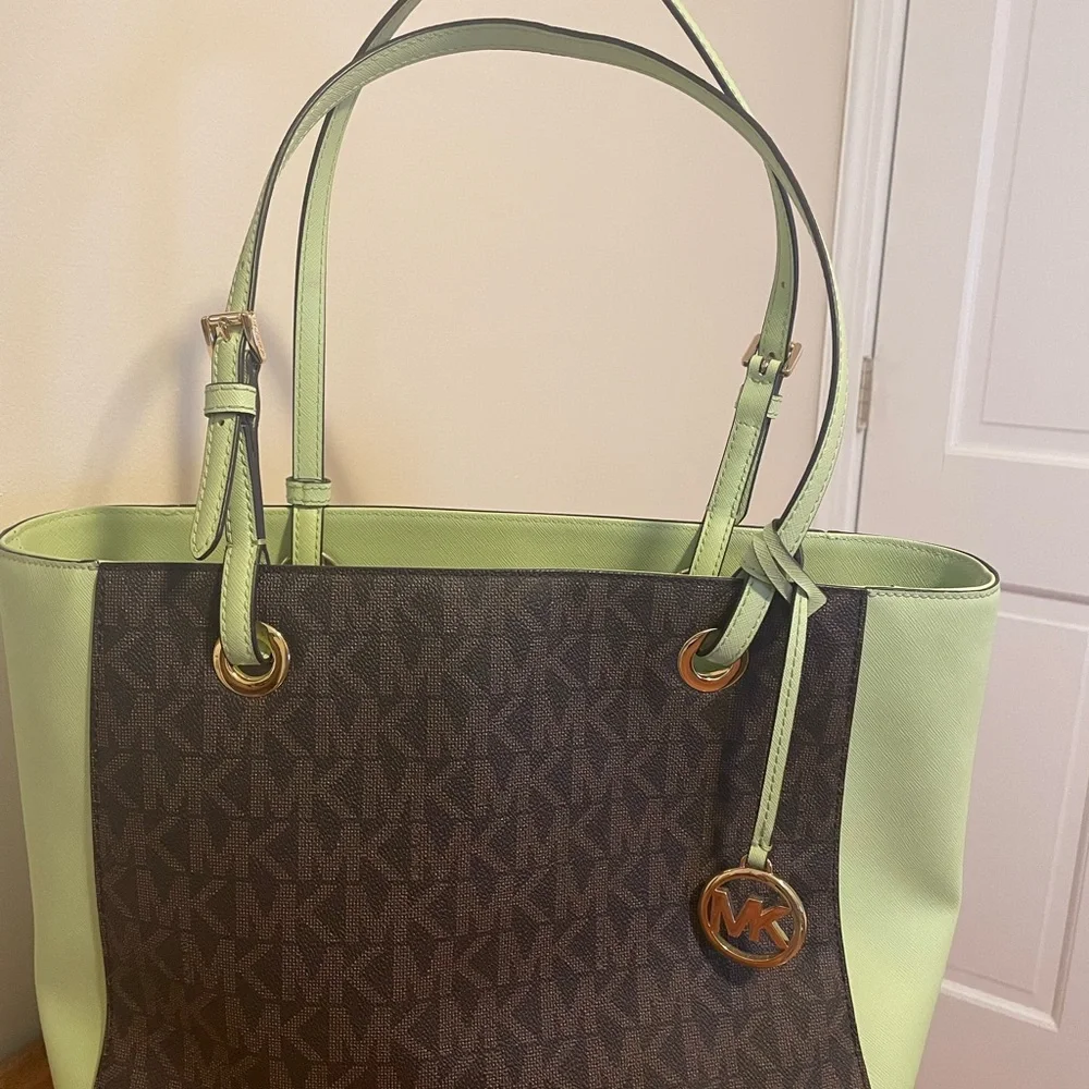 Michael Kors Signature Brown & Green Tote - Picture 2 of 12
